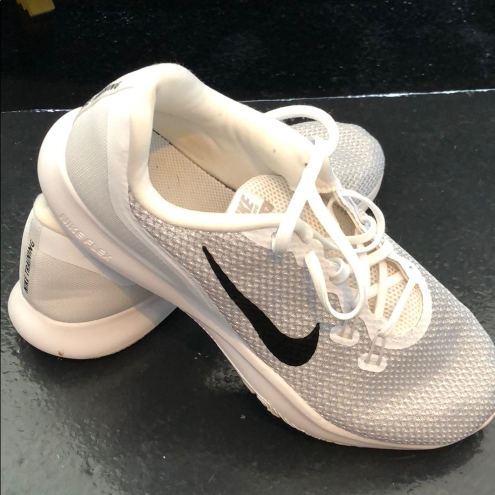 Shoes - Picture 3 of 3